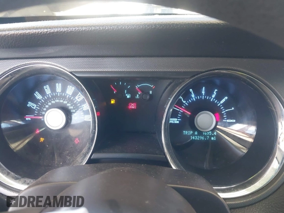 2011 Ford Mustang V6 с VIN 1ZVBP8AM6B5105584, выставлен на аукционе IAAI как лот 42686108 с пробегом 143 296 миль миль и . История ставок и продаж доступна на DreamBid. Изображение 7.
