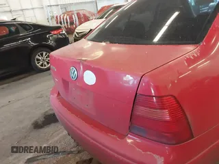 2002 Volkswagen Jetta with VIN 3VWRB69M82M052497, listed as a IAAI auction lot 39895770 with 258,916 mi miles and . Bid and sale history available at DreamBid. Image 6.
