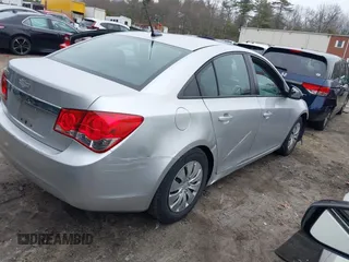 2014 Chevrolet Cruze LS with VIN 1G1PA5SG6E7275673, listed as a IAAI auction lot 41817767 with 121,250 mi miles and . Bid and sale history available at DreamBid. Image 4.