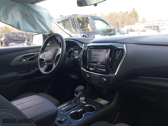 2021 Chevrolet Traverse LS with VIN 1GNEVFKW4MJ205324, listed as a IAAI auction lot 41337141 with 39,783 mi miles. Bid and sale history available at carsss.com. Image 5.