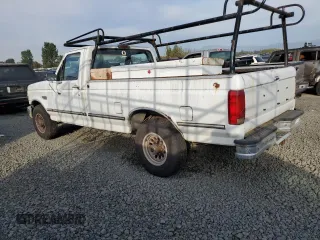1994 Ford F-250 with VIN 2FTHF25H2RCA45331, listed as a Copart auction lot 74779734 with 279,189 mi miles and Clean Title. Bid and sale history available at carsss.com. Image 2.