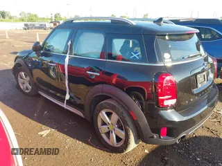 2019 MINI Countryman Cooper with VIN WMZYV5C58K3F57882, listed as a IAAI auction lot 42637510 with 86,770 mi miles and . Bid and sale history available at DreamBid. Image 3.