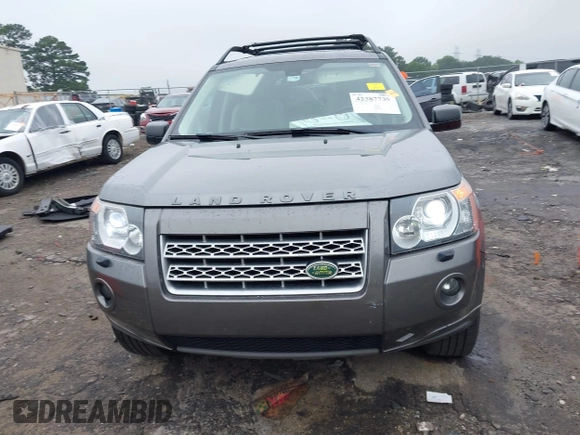 2010 Land Rover LR2 HSE z VIN SALFT2BNXAH208548, wystawiony jako IAAI lot #42387739 z przebiegiem 147 093 mil mil oraz . Historia ofert i sprzedaży dostępna na DreamBid. Obrazek 12.