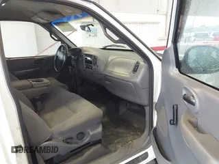 2002 Ford F-150 XL с VIN 1FTRF07232KA47835, выставлен на аукционе IAAI как лот 42718285 с пробегом 226 403 миль миль и . История ставок и продаж доступна на DreamBid. Изображение 5.