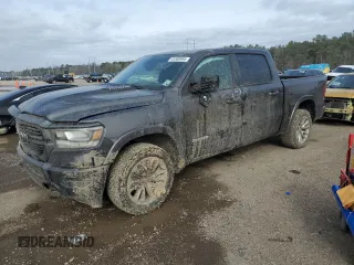 2020 Ram 1500 Laramie with VIN 1C6SRFJM3LN212084, listed as a Copart auction lot 45580665 with 113,962 mi miles and Salvage title. Bid and sale history available at DreamBid. Image 1.