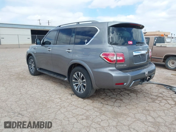 2020 Nissan Armada SV z VIN JN8AY2ND5LX017896, wystawiony jako IAAI lot #41842305 z przebiegiem 60 580 mil mil oraz . Historia ofert i sprzedaży dostępna na DreamBid. Obrazek 3.