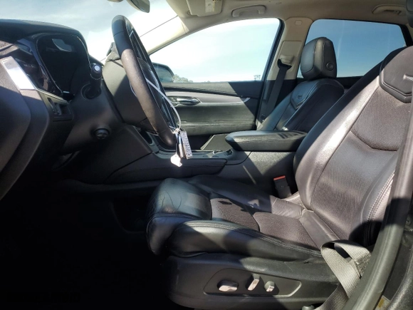 2017 Cadillac XT5 Luxury FWD with VIN 1GYKNBRS3HZ101691, listed as a Copart auction lot 45513595 with NaN miles and Salvage Title. Bid and sale history available at carsss.com. Image 7.