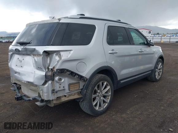 2016 Ford Explorer Limited with VIN 1FM5K8F87GGA20142, listed as a IAAI auction lot 42095079 with 69,350 mi miles. Bid and sale history available at carsss.com. Image 4.