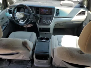 2015 Toyota Sienna LE AAS with VIN 5TDKK3DC9FS637144, listed as a Copart auction lot 59624495 with 151,681 mi miles and Salvage title. Bid and sale history available at DreamBid. Image 8.
