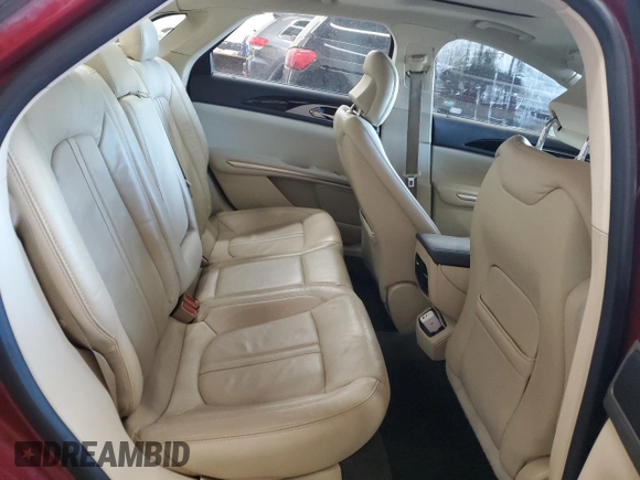 2014 Lincoln MKZ Hybrid z VIN 3LN6L2LU5ER812764, wystawiony jako Copart lot #48883865 z przebiegiem Nie podano mil oraz Szkoda całkowita • Salvage title. Historia ofert i sprzedaży dostępna na DreamBid. Obrazek 10.