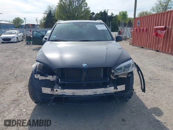 2016 BMW X5 xDrive35i z VIN 5UXKR0C56G0S85219, wystawiony jako IAAI lot #42213603 z przebiegiem 86 959 mil mil oraz . Historia ofert i sprzedaży dostępna na DreamBid. Obrazek 13.