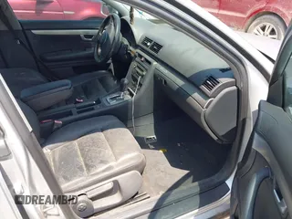 2005 Audi A4 SE z VIN WAULC68E85A058962, wystawiony jako IAAI lot #42332695 z przebiegiem Nie podano mil oraz . Historia ofert i sprzedaży dostępna na DreamBid. Obrazek 5.