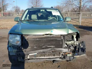2008 Ford Escape Hybrid with VIN 1FMCU49H78KA72262, listed as a IAAI auction lot 41747610 with 145,588 mi miles. Bid and sale history available at carsss.com. Image 12.