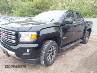 2017 GMC Canyon 4WD SLE z VIN 1GTG6CEN9H1140962, wystawiony jako IAAI lot #42251320 z przebiegiem 142 099 mil mil oraz . Historia ofert i sprzedaży dostępna na DreamBid. Obrazek 17.