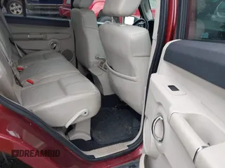 2007 Jeep Commander Limited с VIN 1J8HG58P77C573878, выставлен на аукционе IAAI как лот 41843633 с пробегом 154 584 миль миль и . История ставок и продаж доступна на DreamBid. Изображение 8.