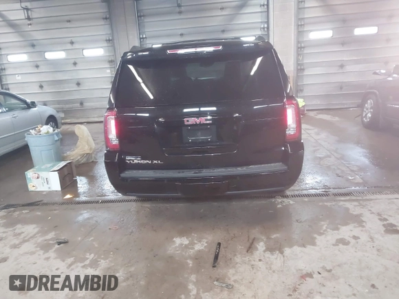 2017 GMC Yukon XL SLT with VIN 1GKS2GKC9HR320853, listed as a IAAI auction lot 41935263 with 83,985 mi miles. Bid and sale history available at carsss.com. Image 16.