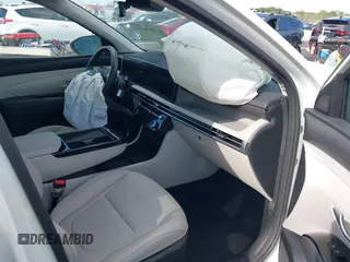 2025 Hyundai Tucson with VIN 3KMJE3DE0SE016672, listed as a IAAI auction lot 42513679 with 3,726 mi miles and . Bid and sale history available at DreamBid. Image 5.