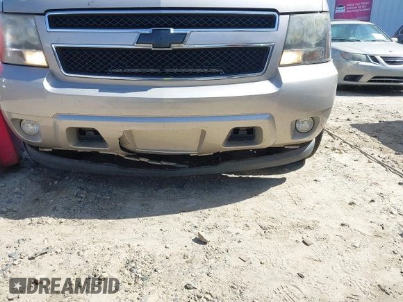 2007 Chevrolet Suburban LT с VIN 3GNFC16J37G306159, выставлен на аукционе IAAI как лот 41746563 с пробегом 289 770 миль миль и . История ставок и продаж доступна на DreamBid. Изображение 6.