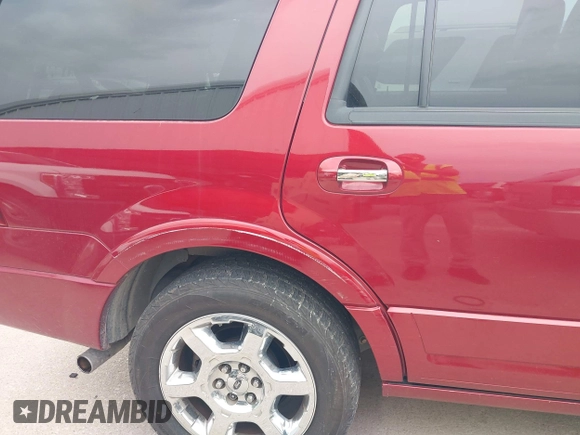 2013 Ford Expedition Limited z VIN 1FMJU1K50DEF41304, wystawiony jako IAAI lot #42184315 z przebiegiem 94 013 mil mil oraz . Historia ofert i sprzedaży dostępna na DreamBid. Obrazek 6.