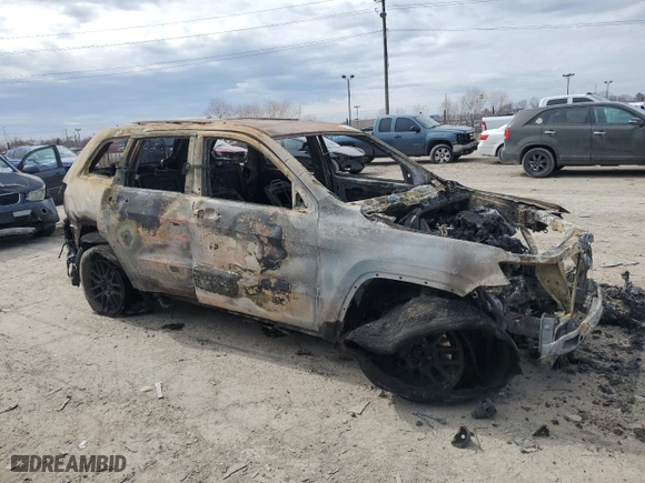2018 Jeep Grand Cherokee Laredo E with VIN 1C4RJFAG6JC234985, listed as a Copart auction lot 47606145 with 0 mi miles and Non Repairable. Bid and sale history available at carsss.com. Image 4.