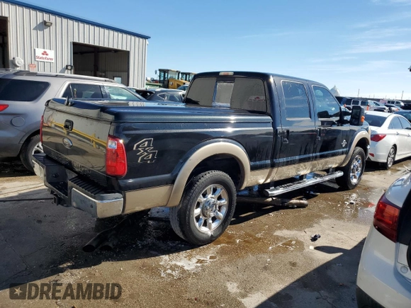 2012 Ford F-250 XL z VIN 1FT7W2BT7CEB60657, wystawiony jako Copart lot #88870585 z przebiegiem 323 147 mil mil oraz Nie do naprawy • Non repairable. Historia ofert i sprzedaży dostępna na DreamBid. Obrazek 3.