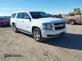 2016 Chevrolet Suburban LT with VIN 1GNSCHKC2GR397844, listed as a IAAI auction lot 41260072 with 134,915 mi miles. Bid and sale history available at carsss.com. Image 1.