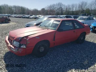 1993 Ford Mustang z VIN 1FACP41M4PF182123, wystawiony jako Copart lot #52154315 z przebiegiem 70 458 mil mil oraz Czysty tytuł • Clean title. Historia ofert i sprzedaży dostępna na DreamBid. Obrazek 1.