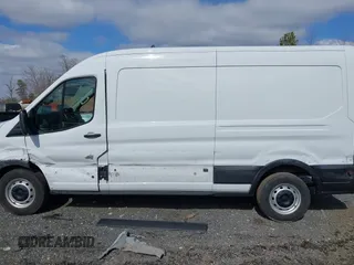 2020 Ford Transit Cargo with VIN 1FTBR1C85LKA13051, listed as a IAAI auction lot 41441966 with 81,863 mi miles and . Bid and sale history available at DreamBid. Image 14.