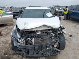 2020 Nissan Kicks SR with VIN 3N1CP5DV1LL556436, listed as a IAAI auction lot 41576013 with 97,953 mi miles. Bid and sale history available at carsss.com. Image 12.
