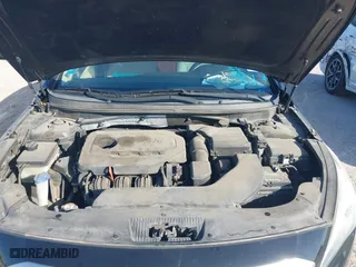 2015 Hyundai Sonata 2.4L SE with VIN 5NPE24AF0FH163432, listed as a IAAI auction lot 42005069 with 186,390 mi miles. Bid and sale history available at carsss.com. Image 10.