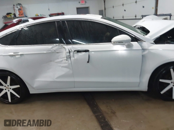 2019 Ford Fusion Titanium with VIN 3FA6P0D98KR124007, listed as a IAAI auction lot 41639572 with 80,272 mi miles. Bid and sale history available at carsss.com. Image 13.