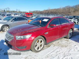 2015 Ford Taurus SEL z VIN 1FAHP2E85FG163421, wystawiony jako IAAI lot #41320489 z przebiegiem 165 618 mil mil oraz . Historia ofert i sprzedaży dostępna na DreamBid. Obrazek 17.