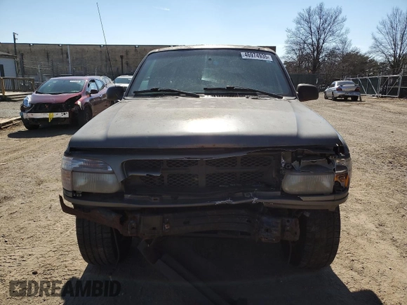 2001 Ford Explorer с VIN 1FMZU75E11ZA11087, выставлен на аукционе Copart как лот 46974935 с пробегом 240 246 миль миль и Списание • Salvage title. История ставок и продаж доступна на DreamBid. Изображение 5.