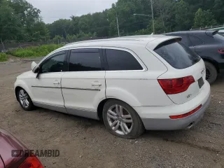2007 Audi Q7 z VIN WA1AV74L77D022786, wystawiony jako Copart lot #62660225 z przebiegiem 107 993 mil mil oraz Szkoda całkowita • Salvage title. Historia ofert i sprzedaży dostępna na DreamBid. Obrazek 2.