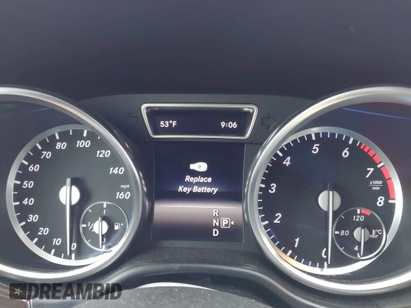 2014 Mercedes-Benz M 350 with VIN 4JGDA5JB8EA308784, listed as a IAAI auction lot 41766044 with 80,594 mi miles and . Bid and sale history available at DreamBid. Image 7.