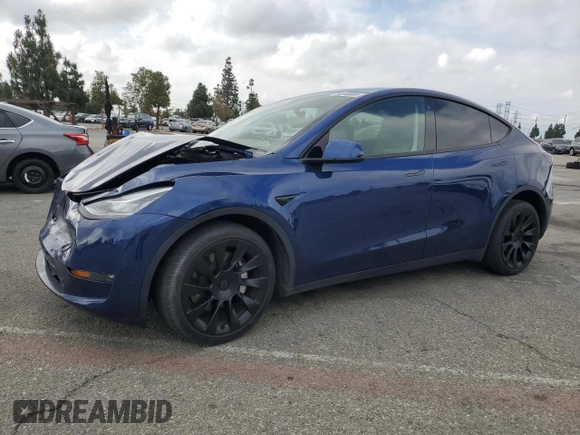 2021 Tesla Model Y Long Range with VIN 5YJYGDEE2MF207913, listed as a Copart auction lot 54385605 with 46,056 mi miles and Salvage Title. Bid and sale history available at DreamBid. Image 1.