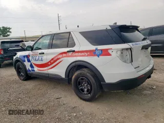 2023 Ford Police Interceptor Utility z VIN 1FM5K8AB3PGB37879, wystawiony jako Copart lot #57161555 z przebiegiem Nie podano mil oraz Szkoda całkowita • Salvage title. Historia ofert i sprzedaży dostępna na DreamBid. Obrazek 2.