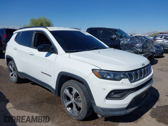 2022 Jeep Compass Latitude with VIN 3C4NJCBB3NT202358, listed as a IAAI auction lot 40755276 with 24,073 mi miles and . Bid and sale history available at carsss.com. Image 1.