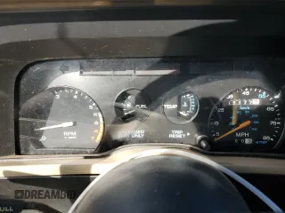 1986 Ford Escort z VIN 1FABP3495GW365298, wystawiony jako Copart lot #72817134 z przebiegiem 65 177 mil mil oraz Tytuł czysty. Historia ofert i sprzedaży dostępna na DreamBid. Obrazek 9.