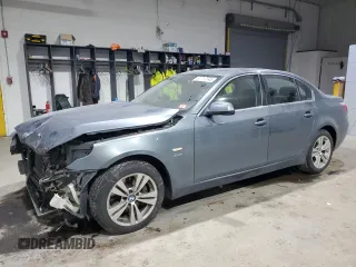 2010 BMW 5 Series 528i xDrive with VIN WBANV1C51AC443436, listed as a Copart auction lot 87717345 with 212,794 mi miles and Salvage Title. Bid and sale history available at carsss.com. Image 1.