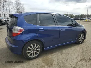 2013 Honda Fit Sport with VIN JHMGE8H56DC068174, listed as a Copart auction lot 50687815 with 106,629 mi miles and Salvage Title. Bid and sale history available at carsss.com. Image 3.