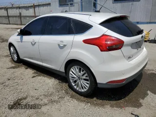 2015 Ford Focus Titanium with VIN 1FADP3N23FL375368, listed as a Copart auction lot 60707305 with 153,300 mi miles and Clean title. Bid and sale history available at DreamBid. Image 2.