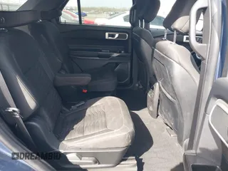 2020 Ford Explorer XLT z VIN 1FMSK8DH5LGB70377, wystawiony jako IAAI lot #41763798 z przebiegiem 88 582 mil mil oraz . Historia ofert i sprzedaży dostępna na DreamBid. Obrazek 8.