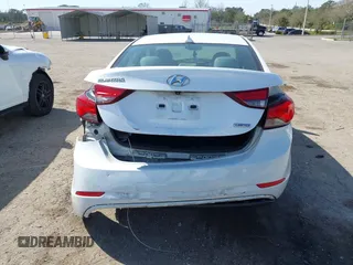 2015 Hyundai Elantra SE z VIN 5NPDH4AE7FH570097, wystawiony jako IAAI lot #41577252 z przebiegiem 135 219 mil mil oraz . Historia ofert i sprzedaży dostępna na DreamBid. Obrazek 16.