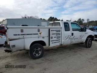2006 Ford F-350 with VIN 1FDWX35P86EC74454, listed as a Copart auction lot 88661945 with 326,783 mi miles and Salvage title. Bid and sale history available at DreamBid. Image 3.