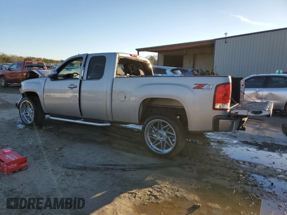 2009 GMC Sierra 1500 SLE with VIN 2GTEK29J791129006, listed as a Copart auction lot 86274624 with 0 mi miles and Non Repairable. Bid and sale history available at carsss.com. Image 2.