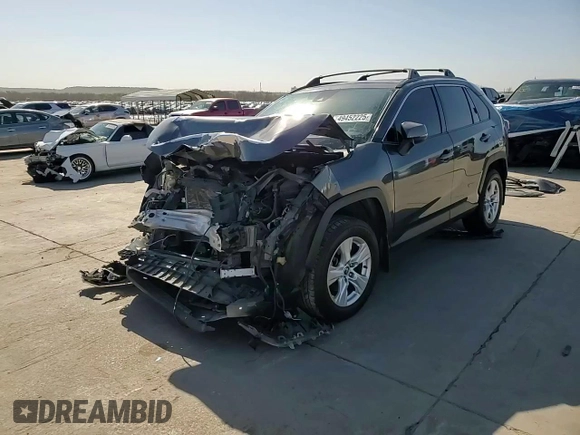 2019 Toyota RAV4 XLE with VIN JTMW1RFV1KJ015196, listed as a Copart auction lot 49452225 with 167,557 mi miles and Salvage Title. Bid and sale history available at carsss.com. Image 15.