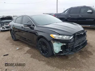 2014 Ford Fusion SE with VIN 1FA6P0HDXE5356467, listed as a IAAI auction lot 41252963 with 147,252 mi miles. Bid and sale history available at carsss.com. Image 1.
