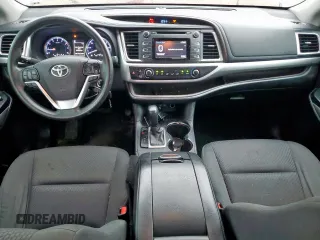 2018 Toyota Highlander LE с VIN 5TDZARFH9JS033583, выставлен на аукционе Copart как лот 58252625 с пробегом 155 179 миль миль и Списание • Salvage title. История ставок и продаж доступна на DreamBid. Изображение 8.