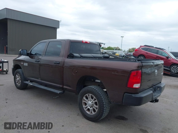 2015 Ram 2500 Tradesman with VIN 3C6TR5CT2FG500792, listed as a IAAI auction lot 42108585 with 113,216 mi miles. Bid and sale history available at carsss.com. Image 3.